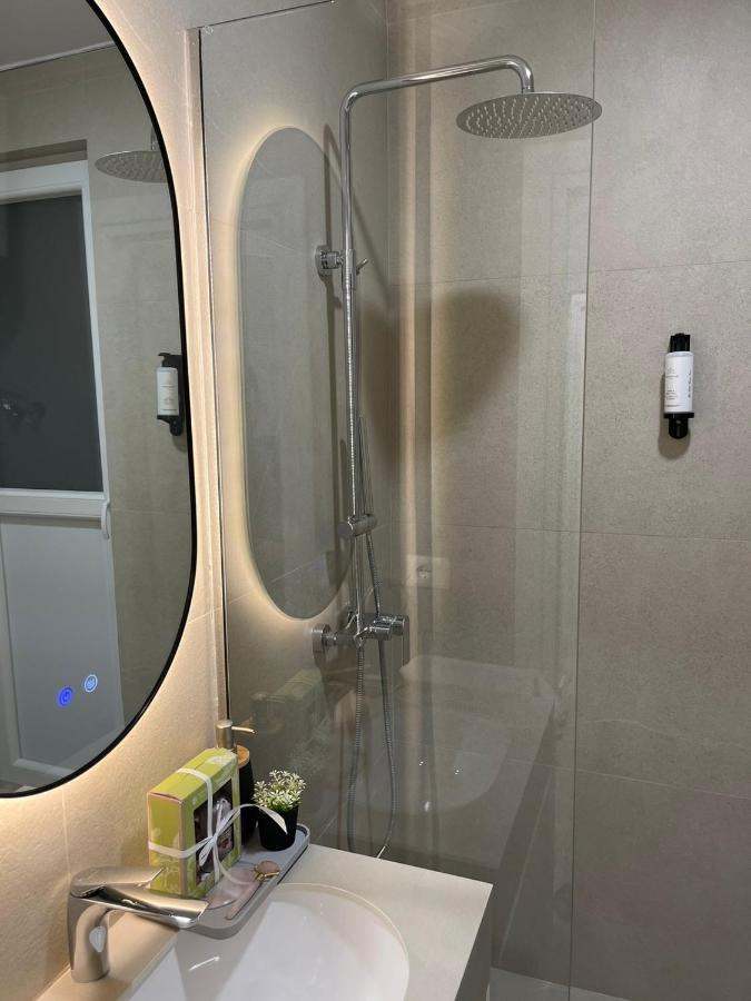 Smart Home , Lovely Apartment In Tirana Exteriör bild
